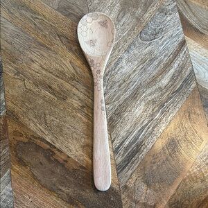 Wooden Honeycomb Design Spoon